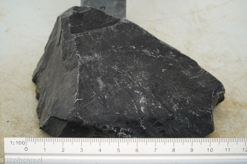 Dark Hill Rock S010 - Hardscape.nl