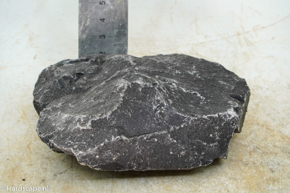 Dark Hill Rock S025 - Hardscape.nl