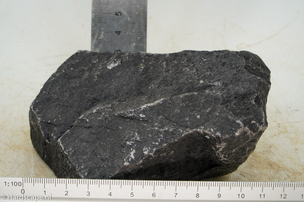 Dark Hill Rock S002 - Hardscape.nl