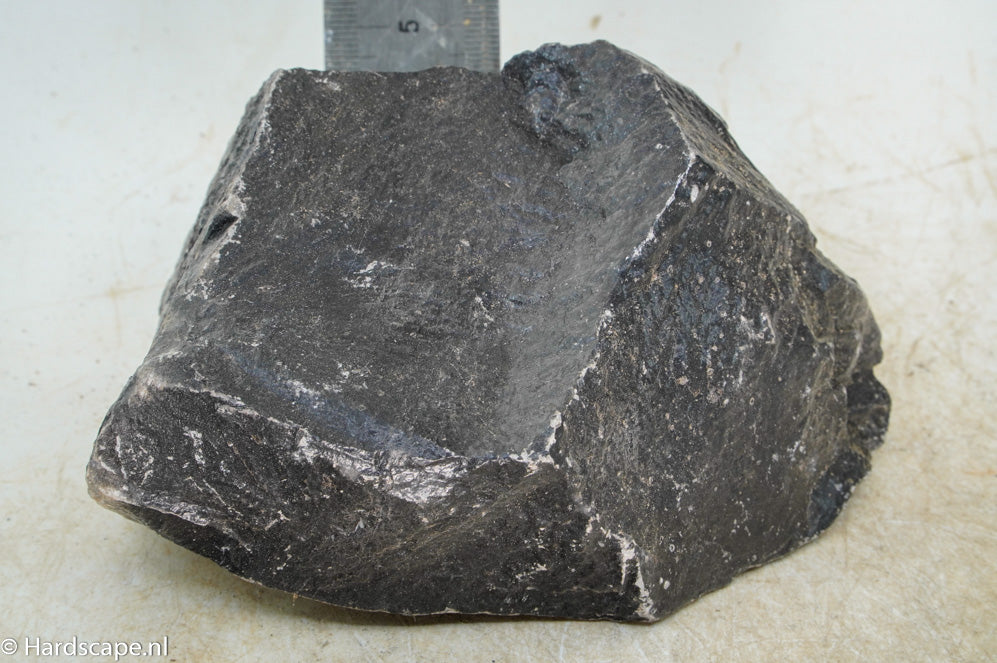 Dark Hill Rock S032 - Hardscape.nl
