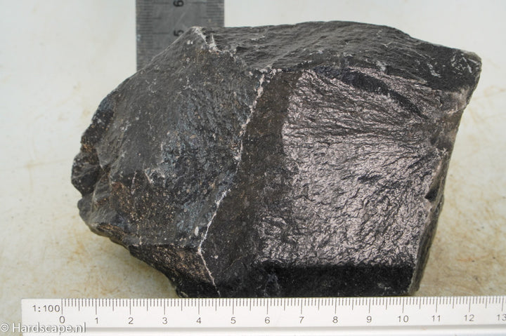 Dark Hill Rock S032 - Hardscape.nl