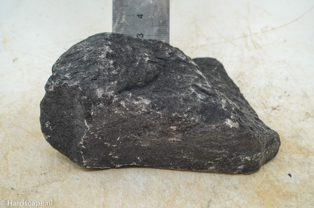 Dark Hill Rock S004 - Hardscape.nl