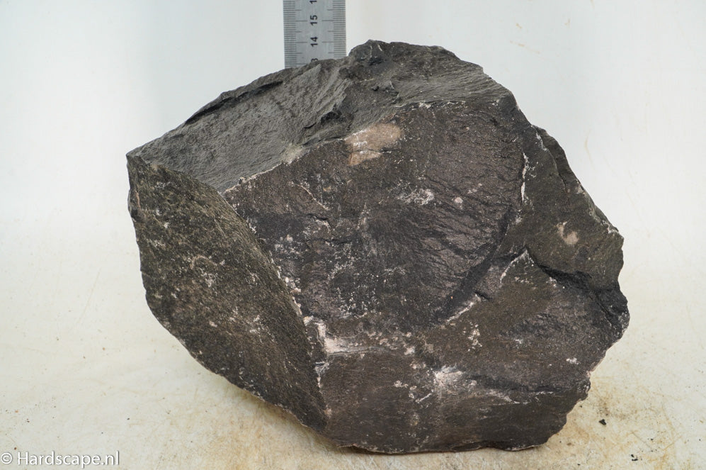 Dark Hill Rock L007 - Hardscape.nl