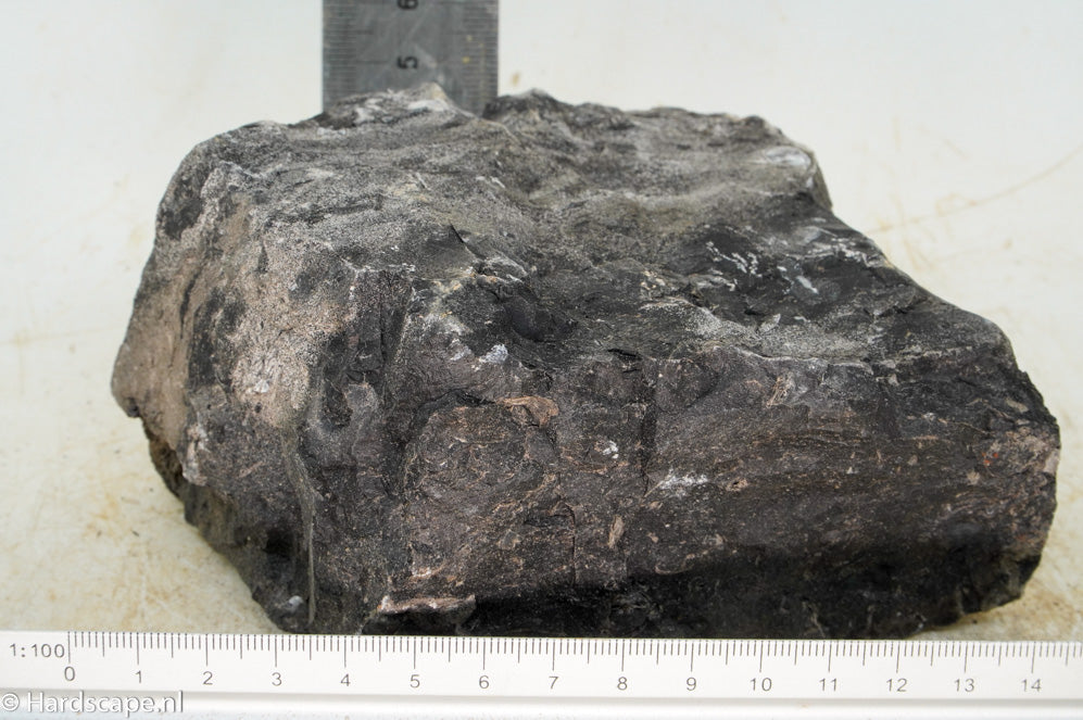 Dark Hill Rock M010 - Hardscape.nl