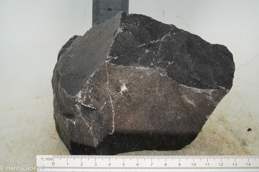 Dark Hill Rock M014 - Hardscape.nl