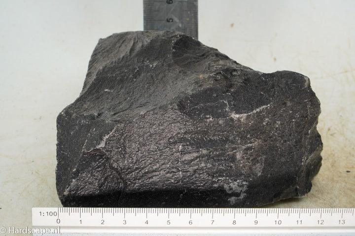 Dark Hill Rock M003 - Hardscape.nl