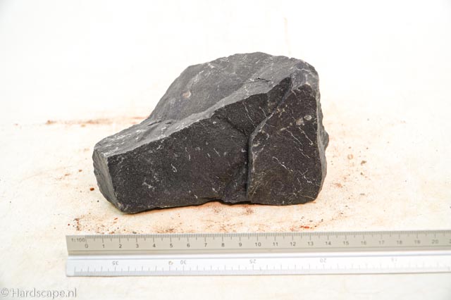 Dark Hill Rock L014 - Hardscape.nl