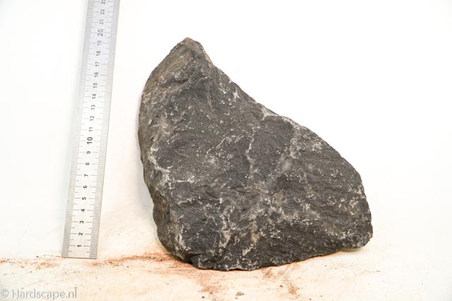 Dark Hill Rock L016 - Hardscape.nl