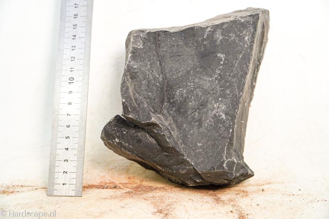 Dark Hill Rock L019 - Hardscape.nl