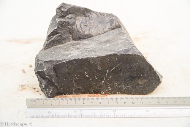 Dark Hill Rock L019 - Hardscape.nl