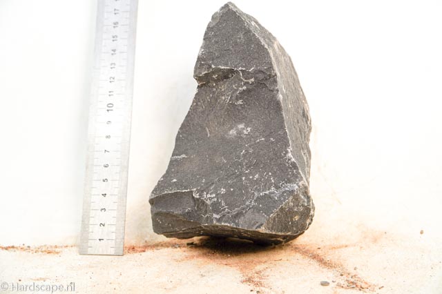 Dark Hill Rock L021 - Hardscape.nl