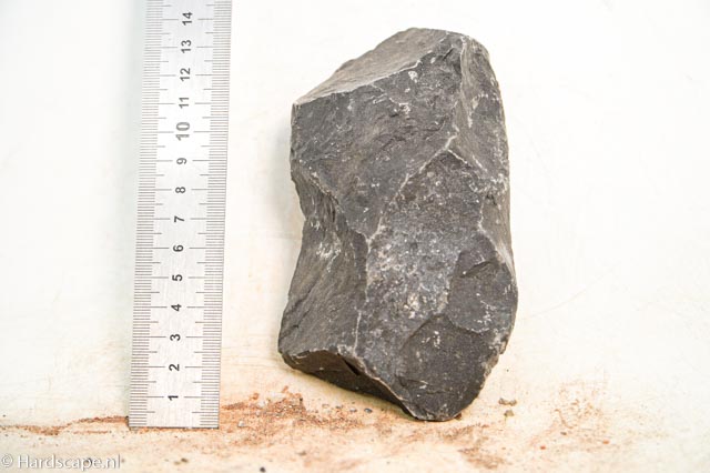 Dark Hill Rock S056 - Hardscape.nl