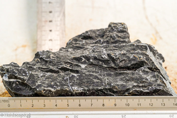 Dark Seiryu Rock M129 - Hardscape.nl