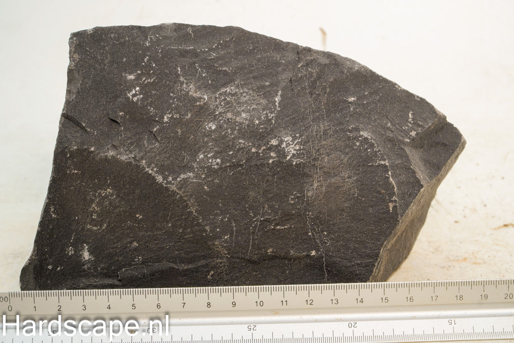 Dark Hill Rock L016 - Hardscape.nl