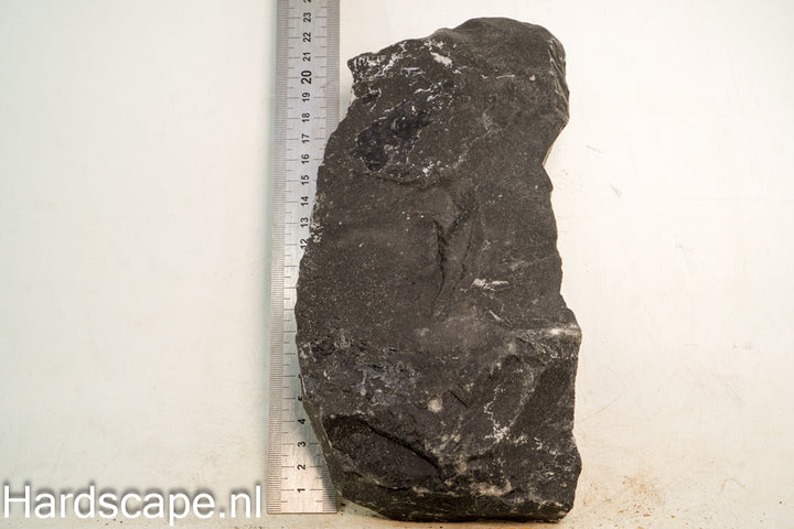 Dark Hill Rock L020