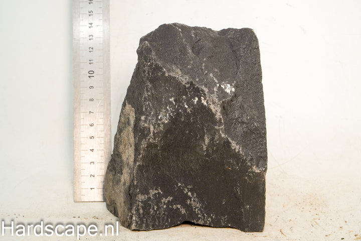 Dark Hill Rock L022