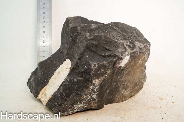 Dark Hill Rock L023