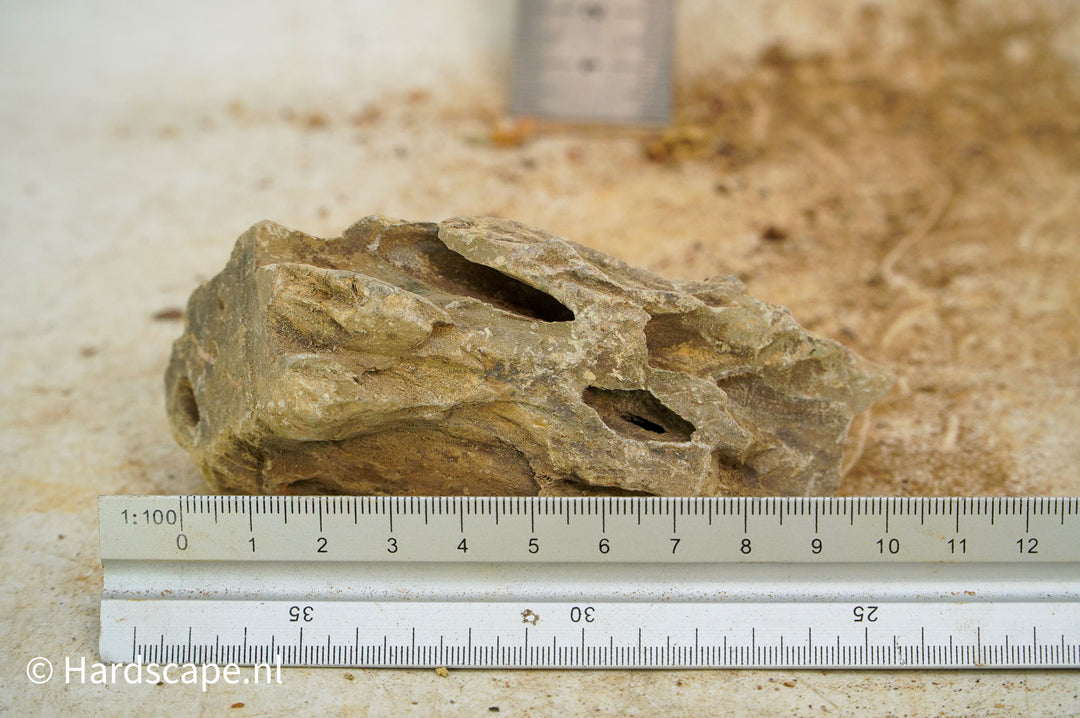 Dragon Stone S493 - Hardscape.nl