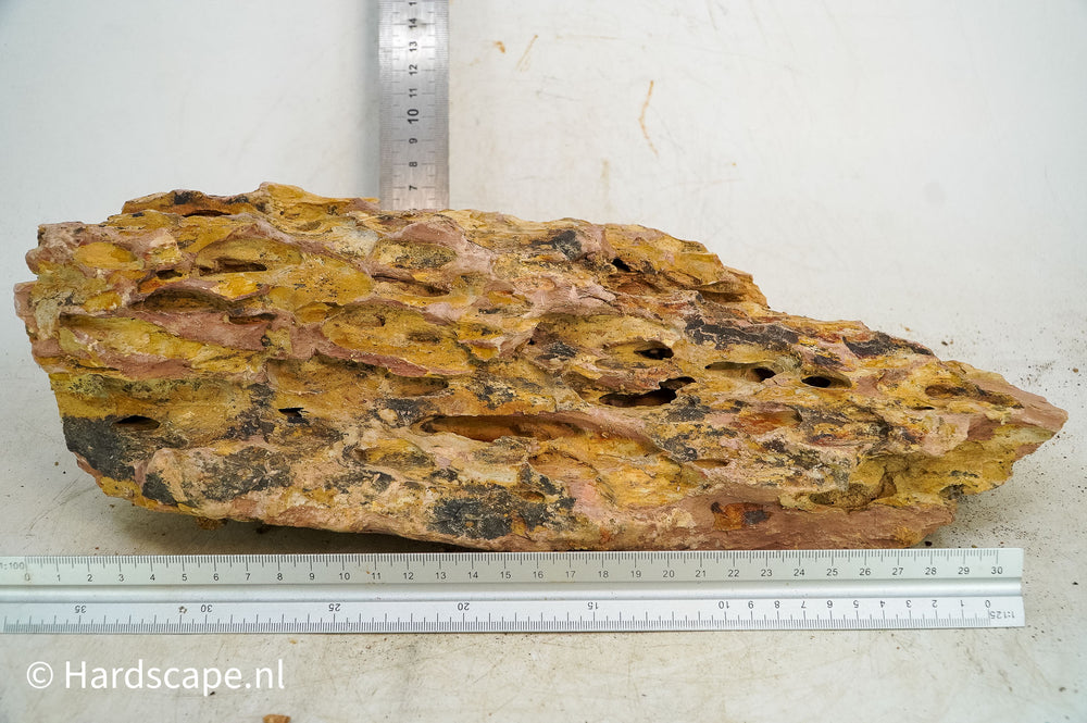 Dragon Stone XL118 - Hardscape.nl