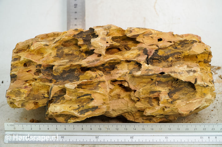 Dragon Stone XL122 - Hardscape.nl