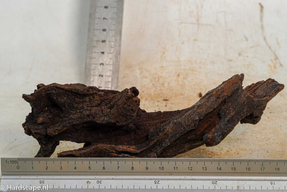 Driftwood S277 - Hardscape.nl