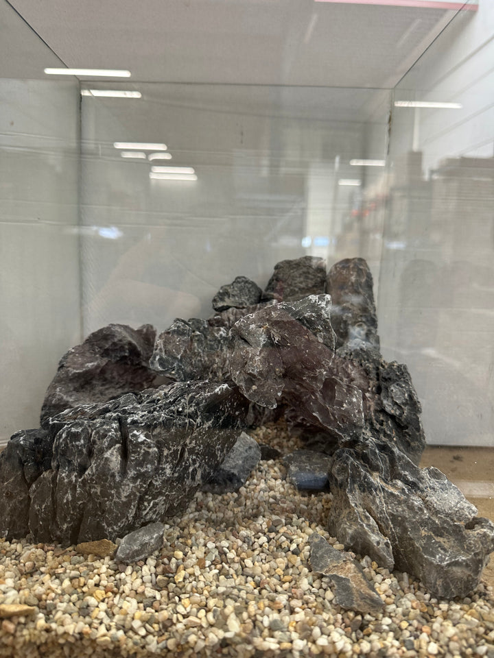 Dark Seiryu scape - Hardscape.nl