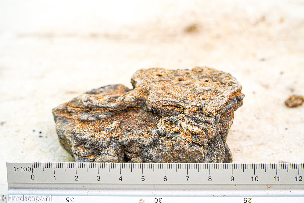 Iron Stone 005 - Hardscape.nl