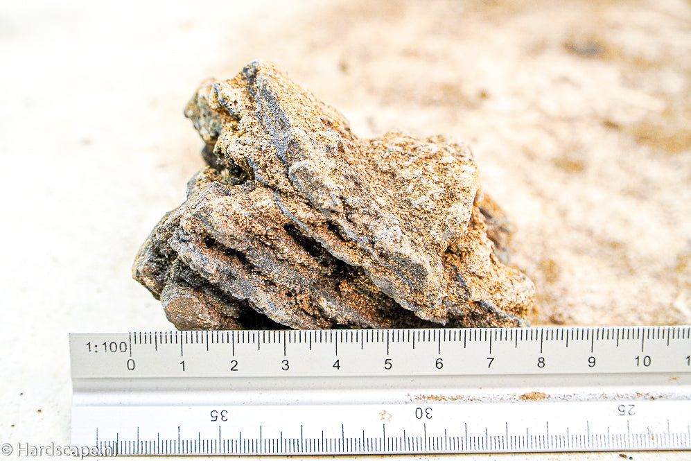 Iron Stone 019 - Hardscape.nl