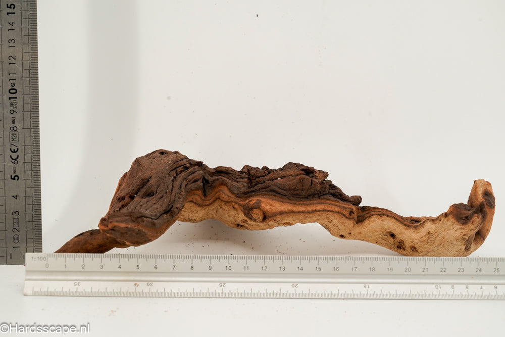 Mopani Hout 153 - Hardscape.nl