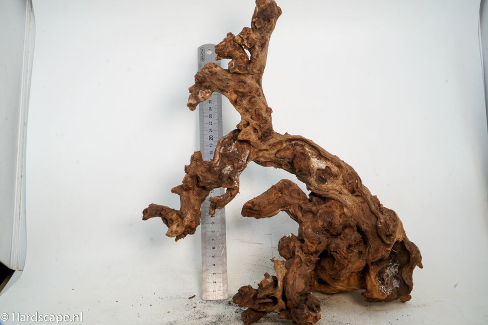 Mopani Hout 49 - Hardscape.nl