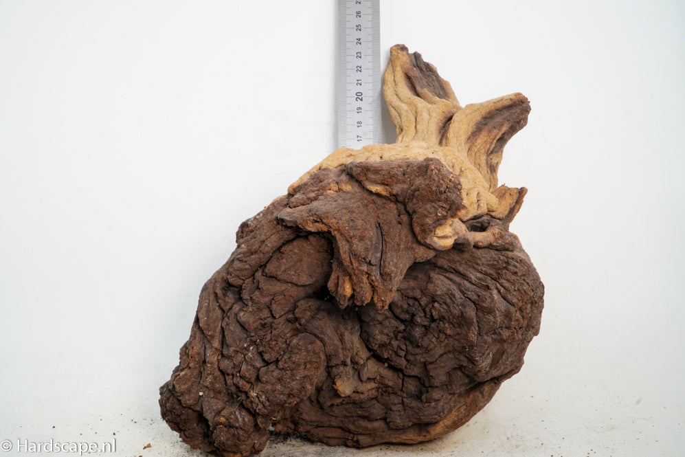 Mopani Hout 56 - Hardscape.nl