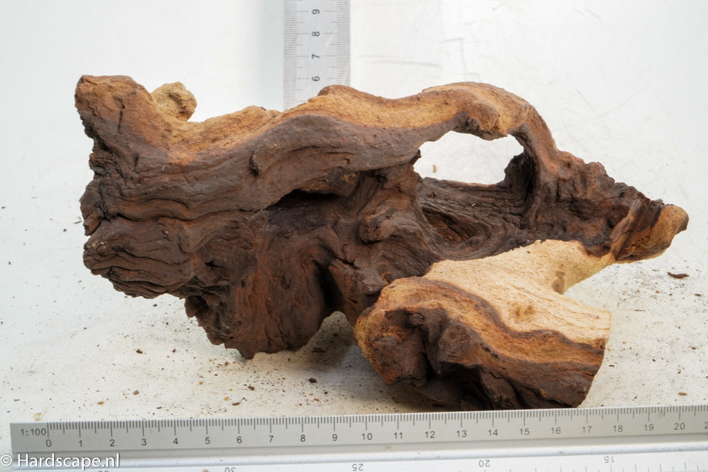 Mopani Hout 67 - Hardscape.nl