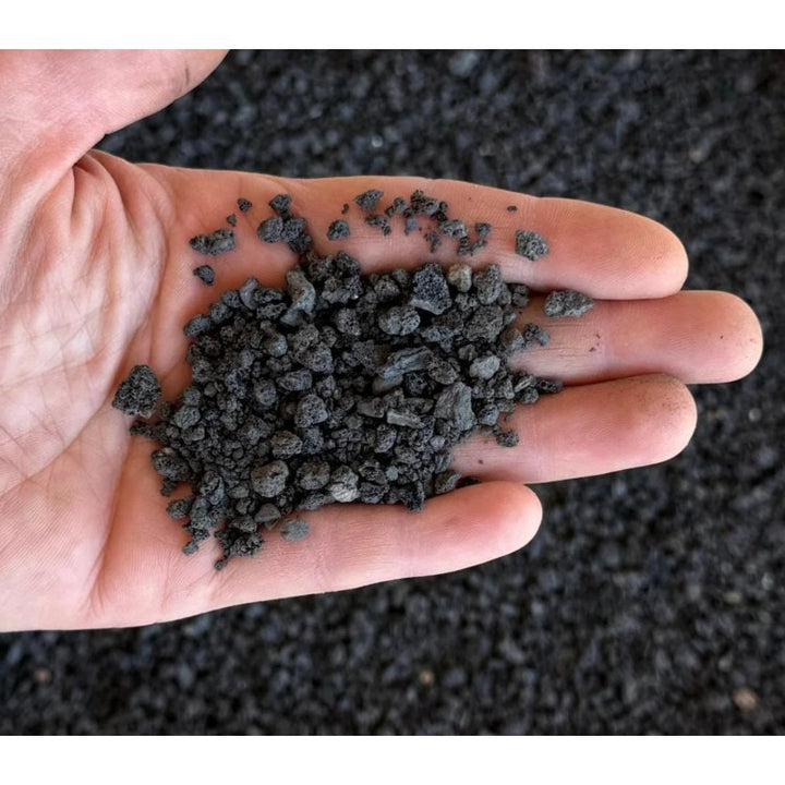 Riverest Lava Black Gravel 3-6mm