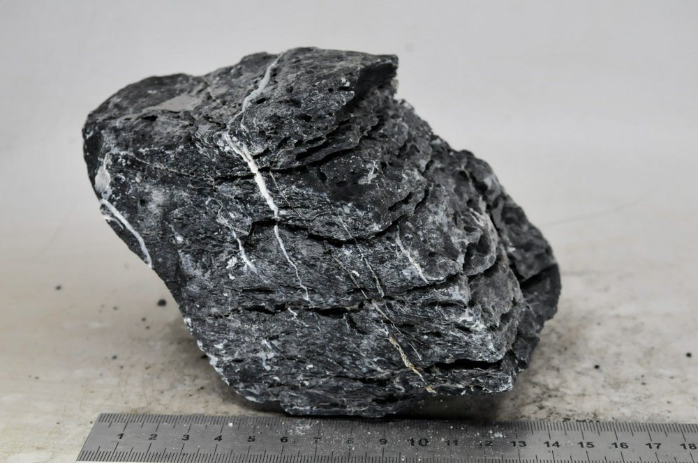 Dark Seiryu Rock L029 - Hardscape.nl