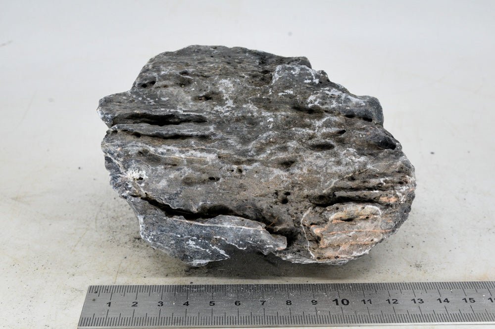 Dark Seiryu Rock M007 - Hardscape.nl