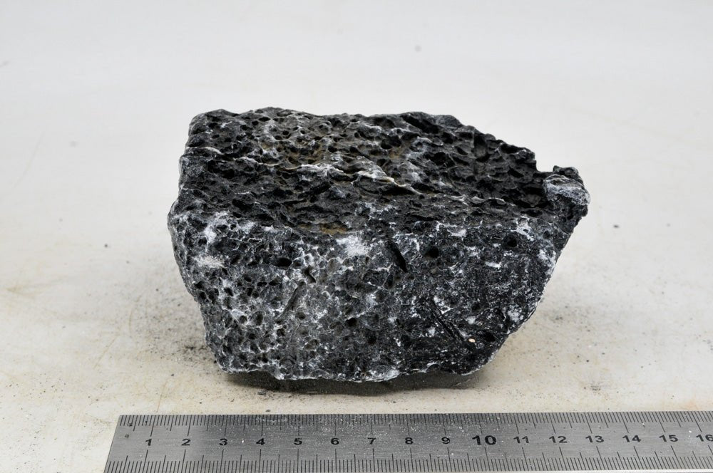 Dark Seiryu Rock M008 - Hardscape.nl