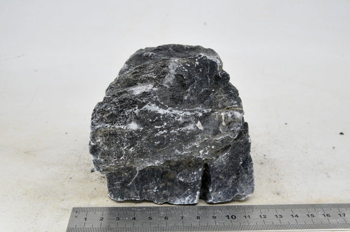 Dark Seiryu Rock M010 - Hardscape.nl