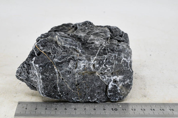 Dark Seiryu Rock M014 - Hardscape.nl