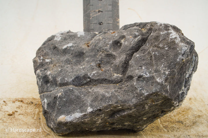Dark Seiryu Rock M123 - Hardscape.nl