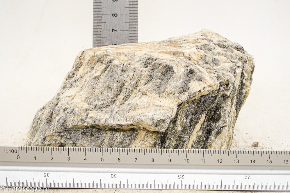 Glimmer Wood Rock M55 - Hardscape.nl
