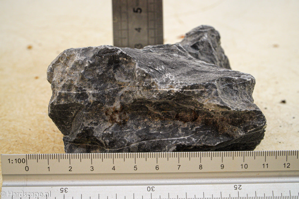 Dark Seiryu Rock S116 - Hardscape.nl