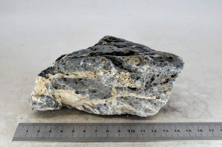 Dark Seiryu Rock S48 - Hardscape.nl