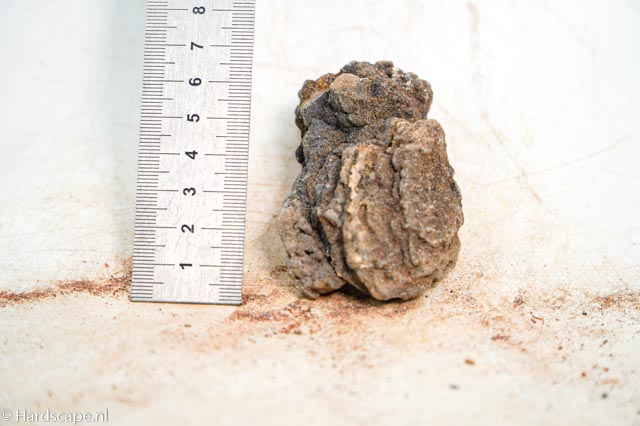 Iron stone 44 - Hardscape.nl