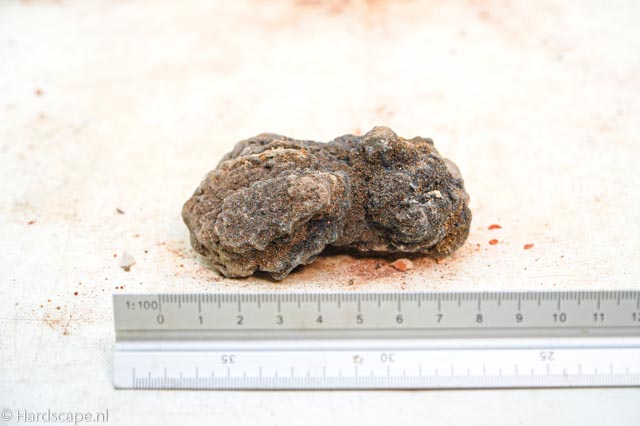 Iron stone 44 - Hardscape.nl