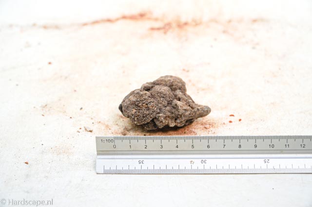 Iron stone 47 - Hardscape.nl