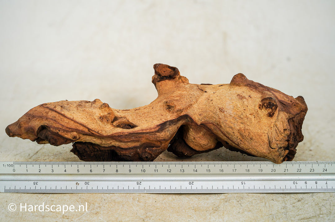 Mopani Hout 88 - Hardscape.nl