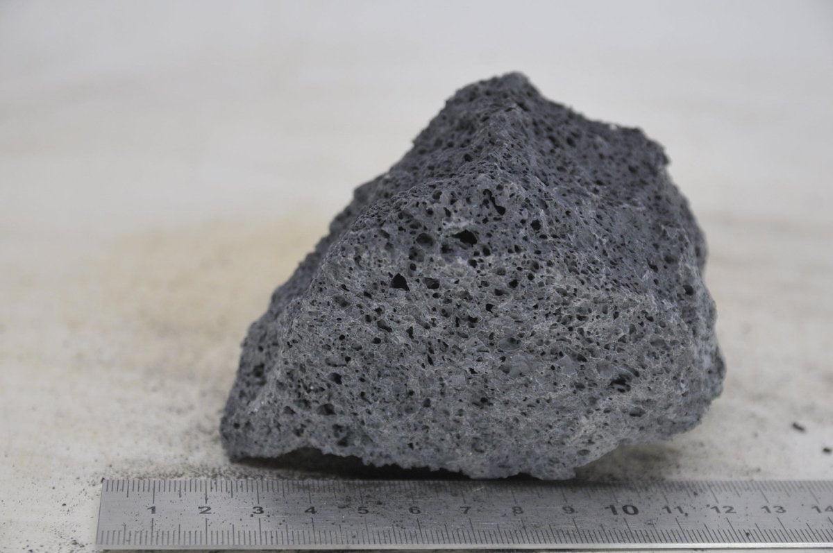 Black Lava Rock S174 - Hardscape.nlSmall
