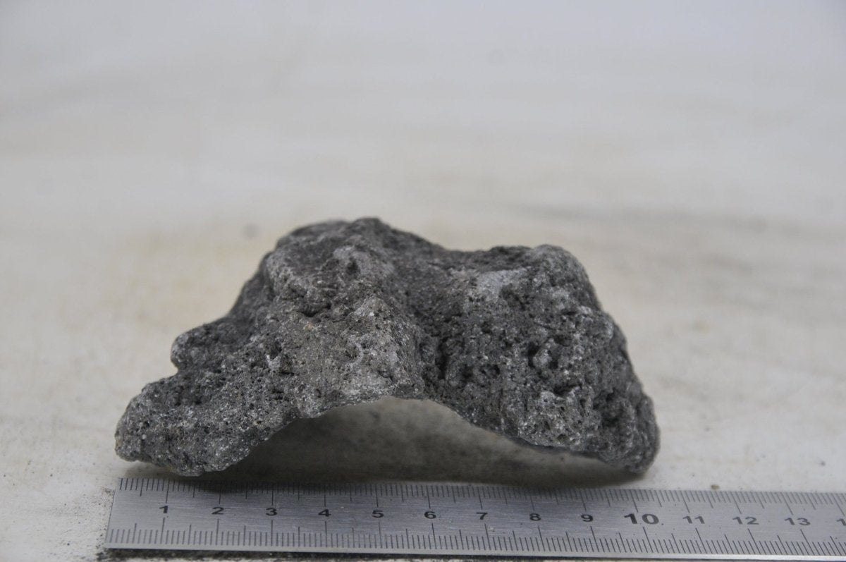 Black Lava Rock S181 - Hardscape.nlSmall