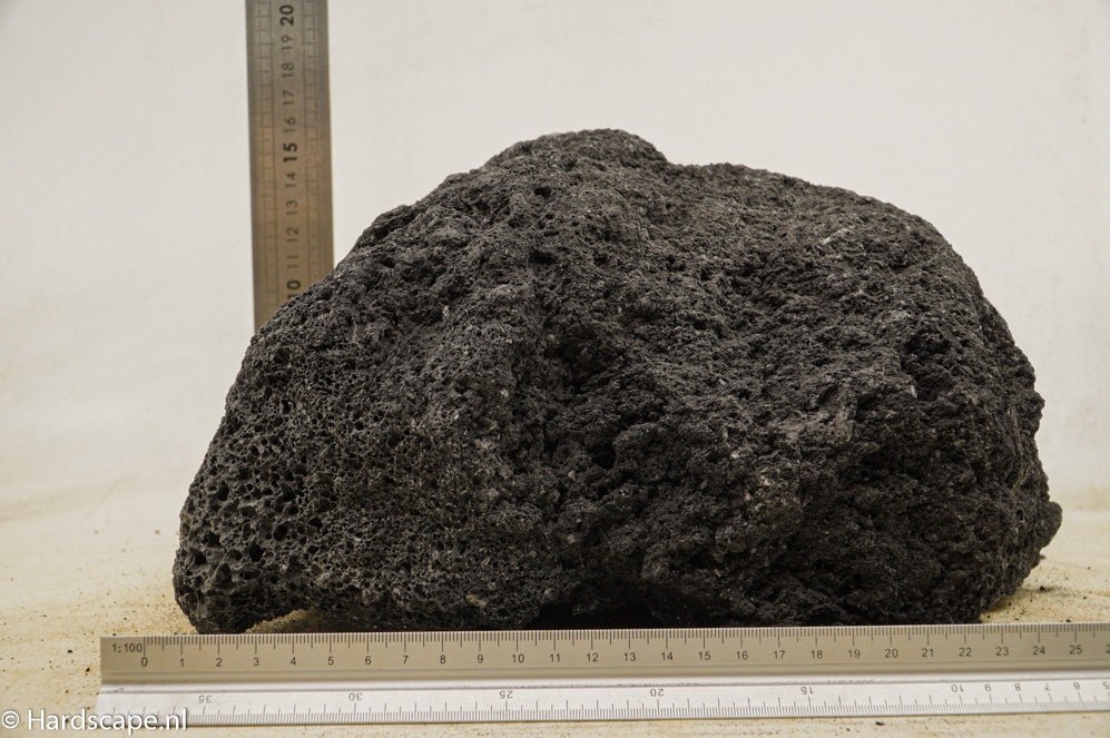 Black Lava Rock XL56 - Hardscape.nlExtra Large